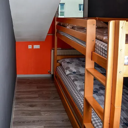 Jaky's Penthouse *